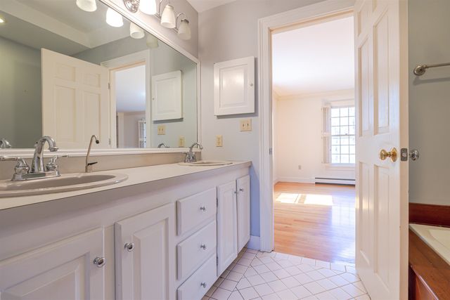 214 Hopkins Green Road, Hopkinton, NH 03229