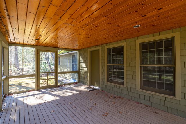 214 Hopkins Green Road, Hopkinton, NH 03229