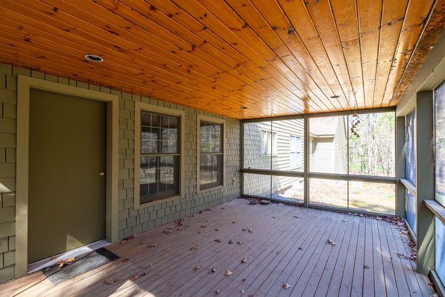 214 Hopkins Green Road, Hopkinton, NH 03229