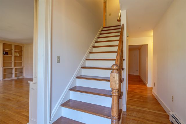214 Hopkins Green Road, Hopkinton, NH 03229