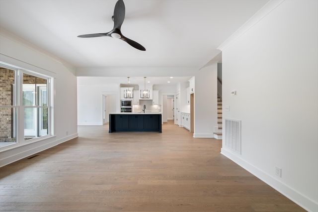 3814 Carriage Dr, Murfreesboro, TN 37128