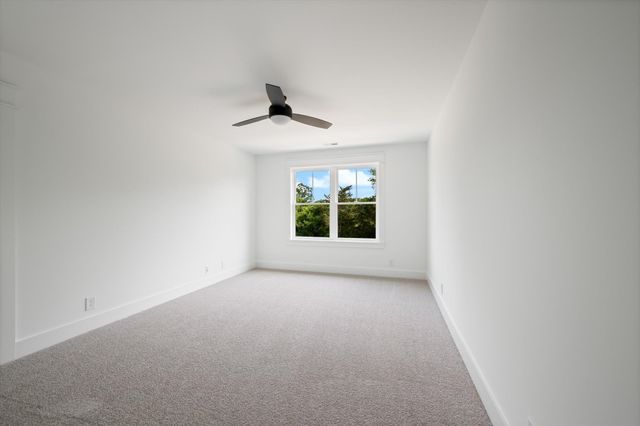 3814 Carriage Dr, Murfreesboro, TN 37128