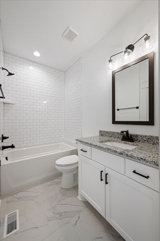 3814 Carriage Dr, Murfreesboro, TN 37128