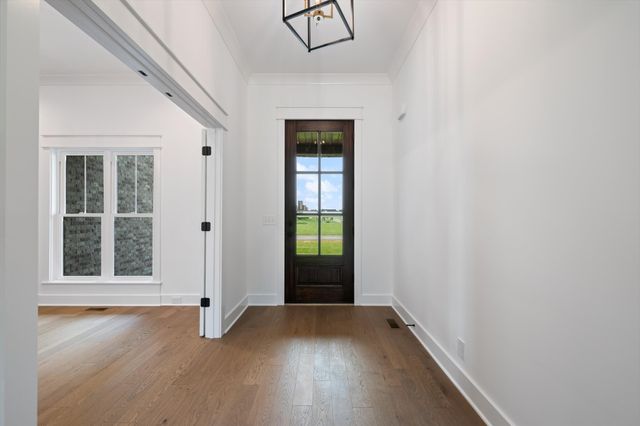 3814 Carriage Dr, Murfreesboro, TN 37128