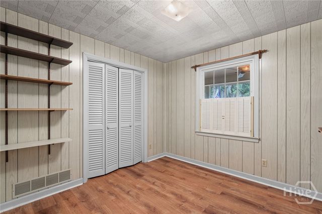 2421 Dolphin Drive, Savannah, GA 31406