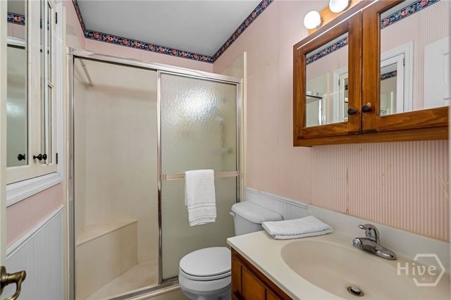 2421 Dolphin Drive, Savannah, GA 31406