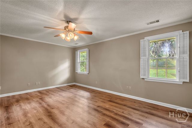 2421 Dolphin Drive, Savannah, GA 31406