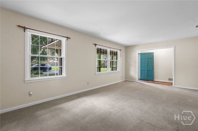 2421 Dolphin Drive, Savannah, GA 31406