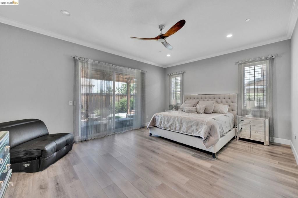 Image 35 of property listing at 159 Cider Cir, Brentwood, CA 94513