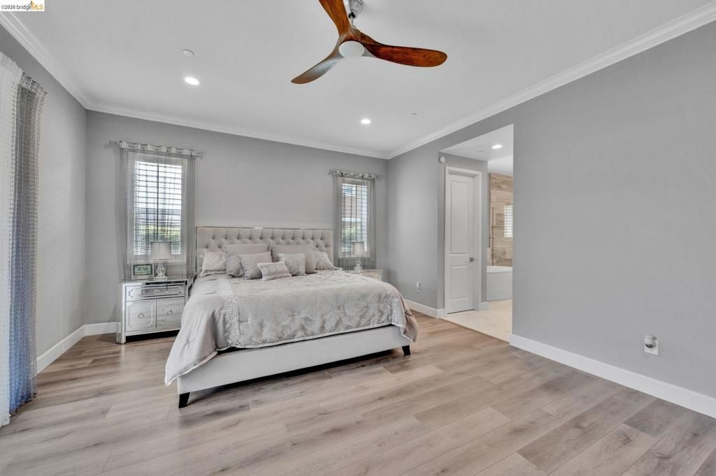 Image 36 of property listing at 159 Cider Cir, Brentwood, CA 94513