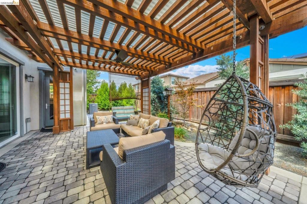Image 49 of property listing at 159 Cider Cir, Brentwood, CA 94513