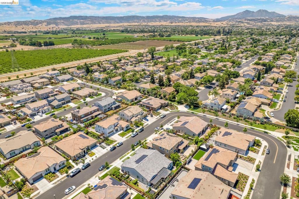 Image 65 of property listing at 159 Cider Cir, Brentwood, CA 94513