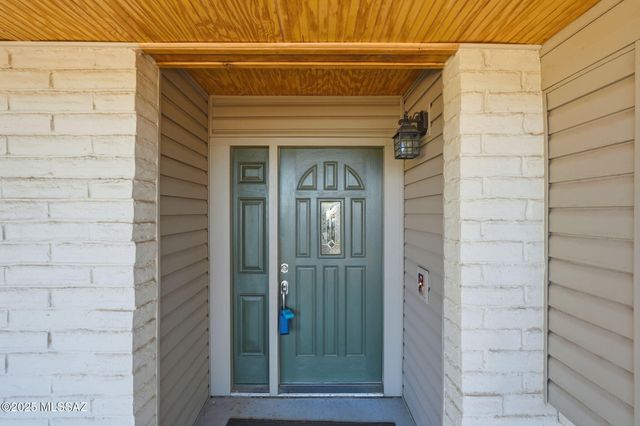 852 S Stuart Place, Tucson, AZ 85710