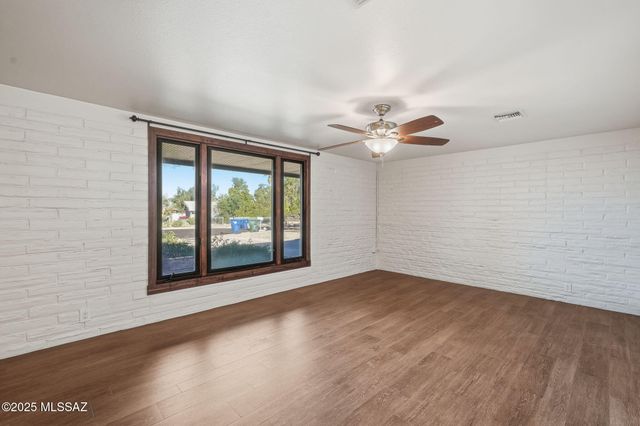 852 S Stuart Place, Tucson, AZ 85710