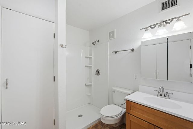 852 S Stuart Place, Tucson, AZ 85710