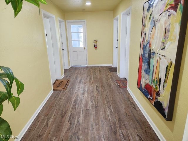 419 Center Road, Bedford, OH 44146