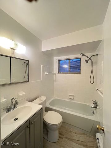 419 Center Road, Bedford, OH 44146