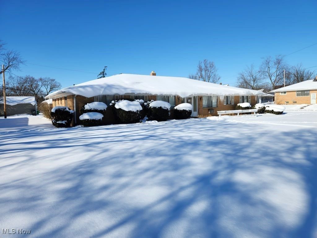 419 Center Road, Bedford, OH 44146