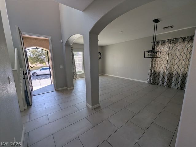 6441 Iguassu Falls Road, Las Vegas, NV 89149