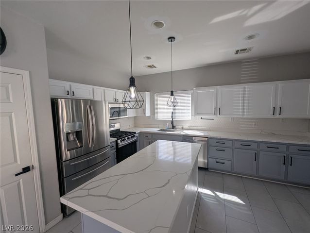 6441 Iguassu Falls Road, Las Vegas, NV 89149