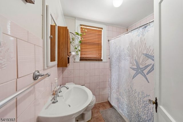 1417 Concord Pl, Elizabeth City, NJ 07208