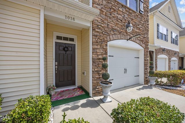 1016 Skyler Lane, Durham, NC 27705