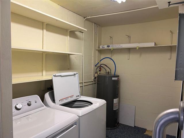 402 FINCHLEY COURT B, Sun City Center, FL 33573