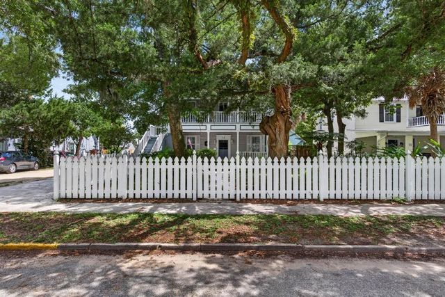 13 Rohde Ave, St Augustine, FL 32084