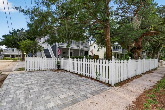 13 Rohde Ave, St Augustine, FL 32084