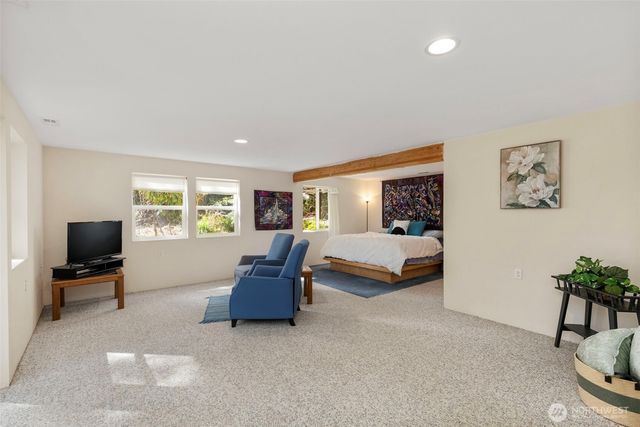 102 Olympic Lane, Port Ludlow, WA 98365