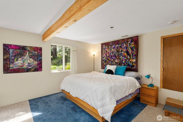102 Olympic Lane, Port Ludlow, WA 98365