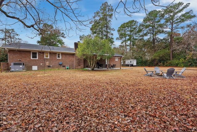 102 Edisto Drive, Summerville, SC 29485