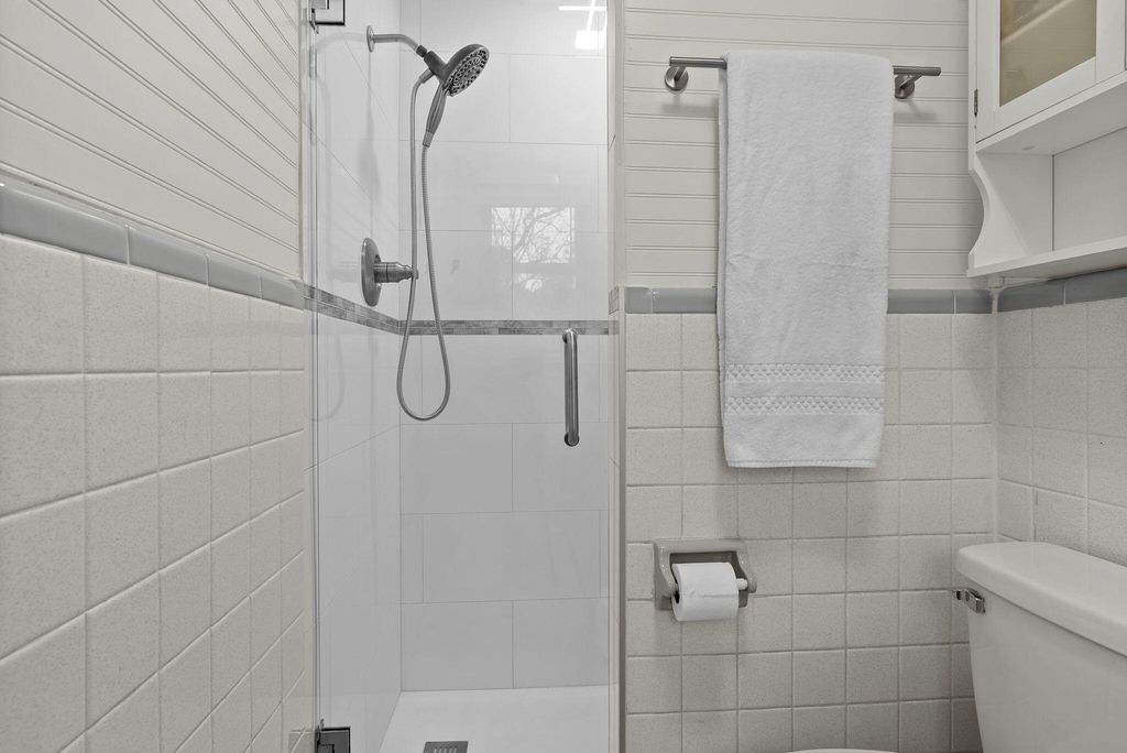 Image 31 of property listing at 102 Edisto Drive, Summerville, SC 29485