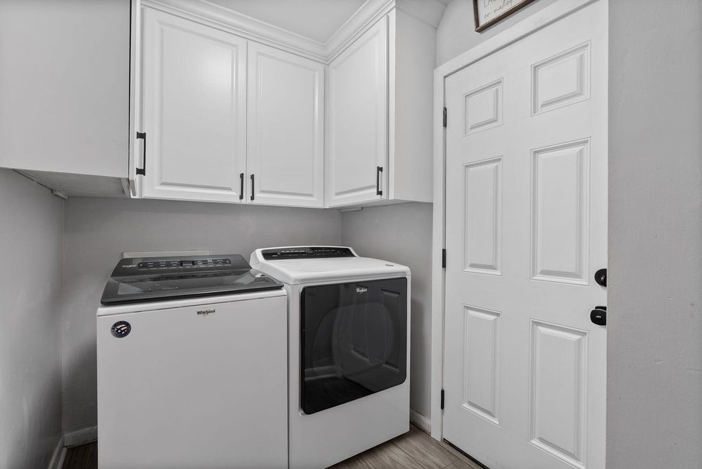 Image 33 of property listing at 102 Edisto Drive, Summerville, SC 29485