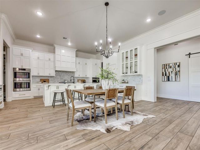 2300 NW 220th Terrace, Edmond, OK 73025