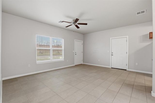 1300 NE 10th Street, Oklahoma City, OK 73117