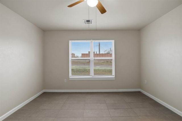 1300 NE 10th Street, Oklahoma City, OK 73117