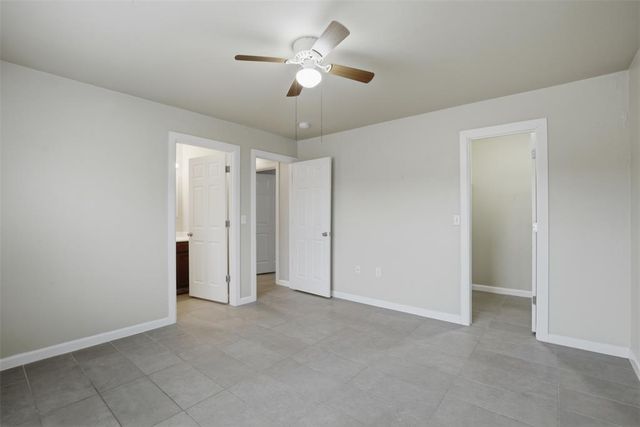 1300 NE 10th Street, Oklahoma City, OK 73117