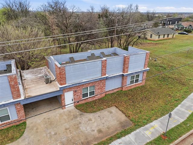 1300 NE 10th Street, Oklahoma City, OK 73117