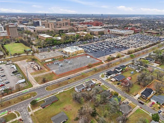 1300 NE 10th Street, Oklahoma City, OK 73117