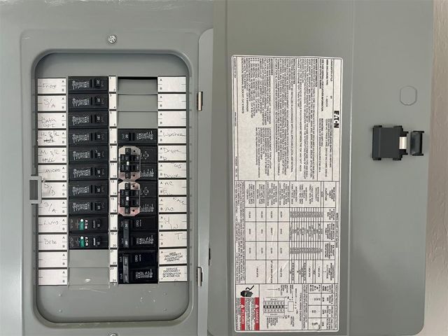 1300 NE 10th Street, Oklahoma City, OK 73117