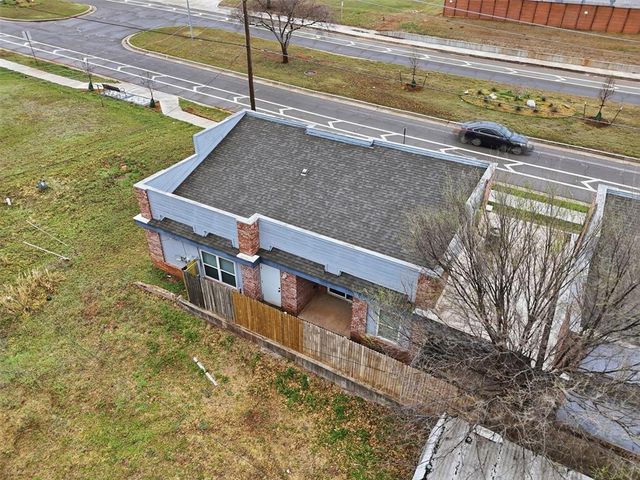 1300 NE 10th Street, Oklahoma City, OK 73117