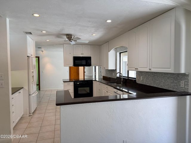 55 Bay Harbour Drive, Ponce Inlet, FL 32127