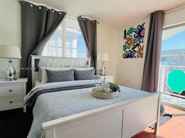 1732 Meridian Avenue 701, Miami Beach, FL 33139
