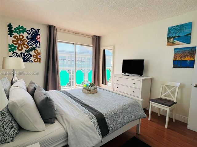 1732 Meridian Avenue 701, Miami Beach, FL 33139
