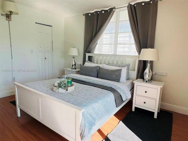 1732 Meridian Avenue 701, Miami Beach, FL 33139