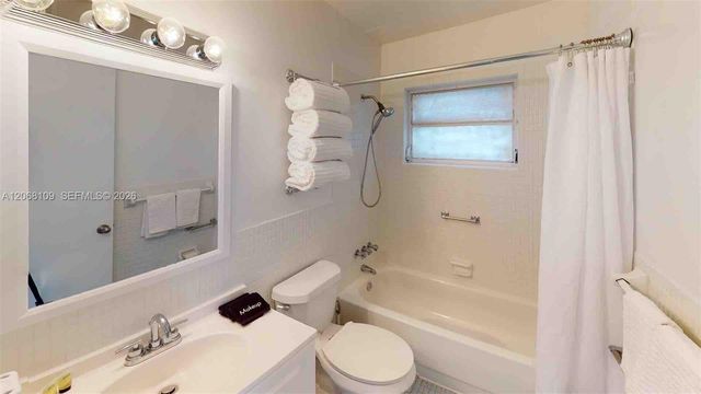 1732 Meridian Avenue 701, Miami Beach, FL 33139