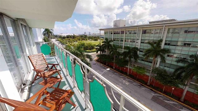 1732 Meridian Avenue 701, Miami Beach, FL 33139