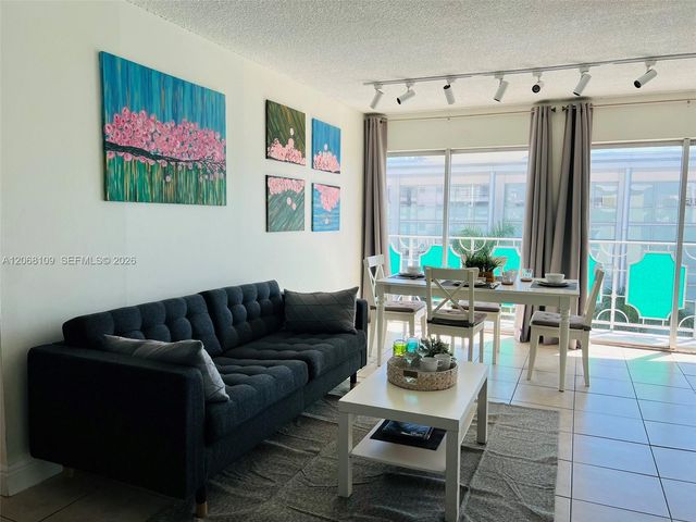 1732 Meridian Avenue 701, Miami Beach, FL 33139