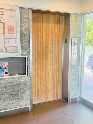 1732 Meridian Avenue 701, Miami Beach, FL 33139